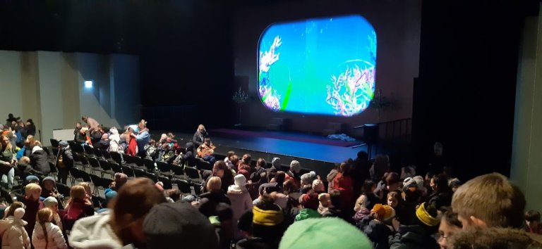 Theater24